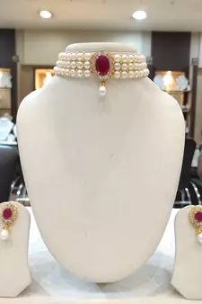 White pearl chokers