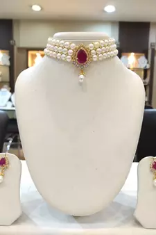 White pearl chokers