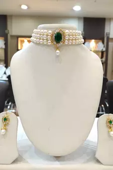 White pearl chokers