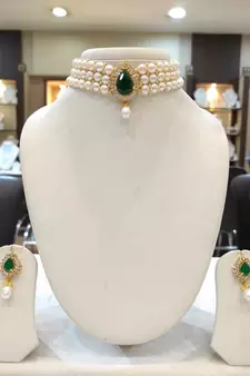 White pearl chokers