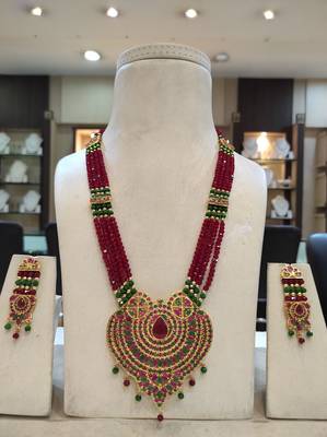 Multicolor necklaces 1
