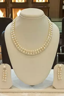 White pearl necklaces