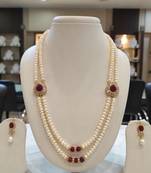 White pearl necklaces