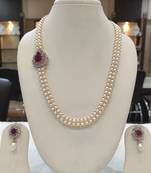 White pearl necklaces