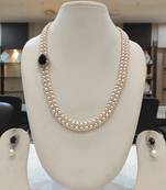 White pearl necklaces