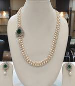 White pearl necklaces