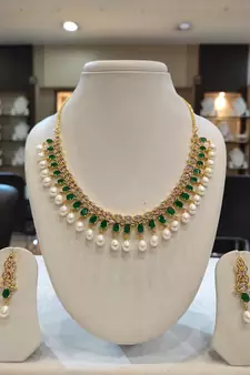 White pearl necklaces