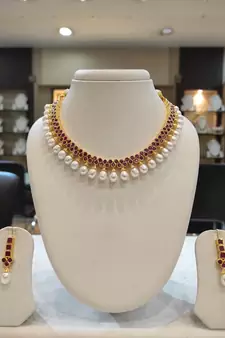 White pearl necklaces