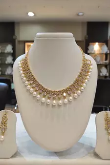 White pearl necklaces