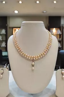 Pink pearl necklaces