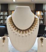 Blue pearl necklaces