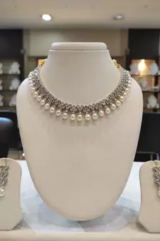 White pearl necklaces