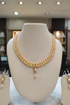 Pink pearl necklaces