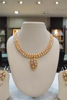 Pink pearl necklaces