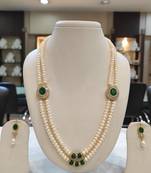 White pearl necklaces