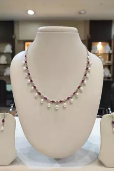 White pearl necklaces