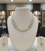 Multicolor pearl necklaces