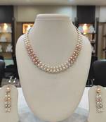 Multicolor pearl necklaces