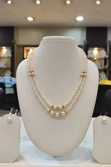White pearl necklaces