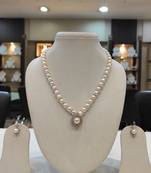 White pearl necklaces