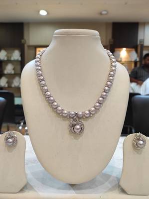 Grey pearl necklaces 1