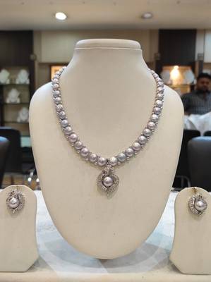 Grey pearl necklaces 1