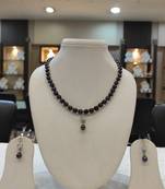 Black pearl necklaces