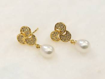 White pearl earrings 1