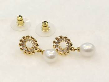 White pearl earrings 1