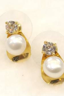 White pearl earrings