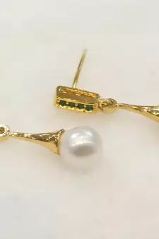 White pearl earrings