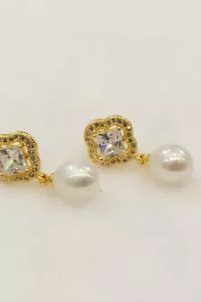 White pearl earrings