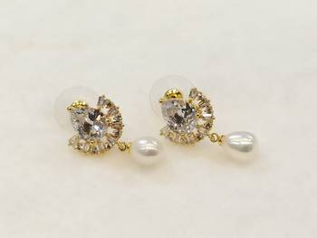 White pearl earrings 1
