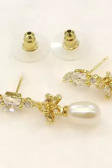 White pearl earrings