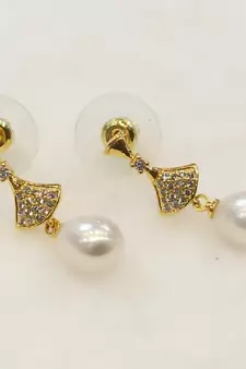 White pearl earrings