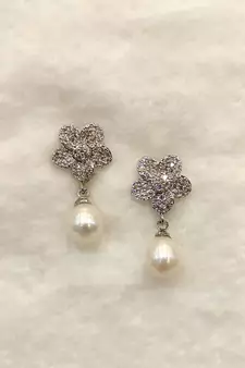 White pearl earrings