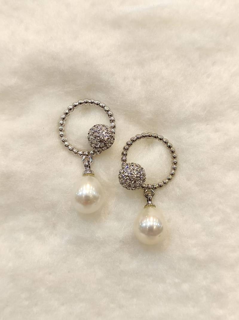 White pearl earrings