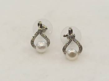 White pearl earrings 1