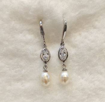 White pearl earrings 1