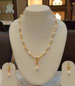 White pearl necklaces