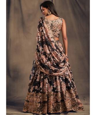 White Zari And Sequins Embroidered Organza Semi Stitched Lehenga 4