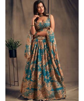 White Zari And Sequins Embroidered Organza Semi Stitched Lehenga 2