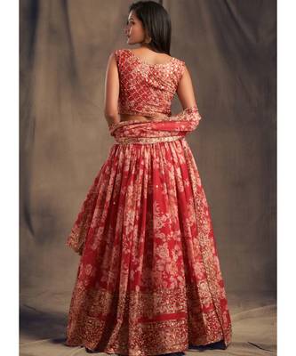White Zari And Sequins Embroidered Organza Semi Stitched Lehenga 4