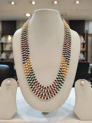 Multicolor pearl necklaces 1