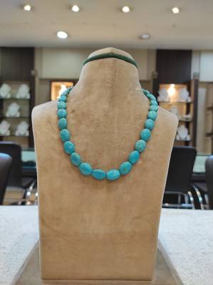 Turquoise necklaces 1
