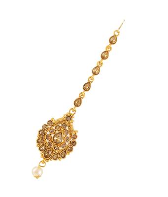 Yellow pearl maang-tikka 1