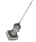 Silver pearl maang-tikka