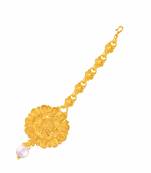 Yellow pearl maang-tikka