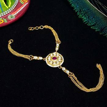 Embellish With Kundan & Pearl Adjustable Haath Phool Panja Bracelet 1