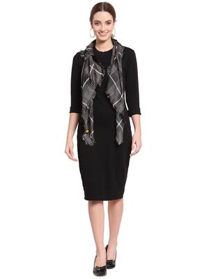 Black & Brown Checkered Woven Design Viscose Scarf (100 x 100 cm) 3